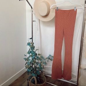 Urban Outfitters Hight-waisted, Ribbed, Stretchy, Flare pants 🌷